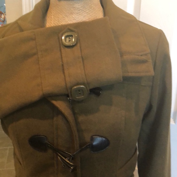 Celebrity Pink Jacket - Picture 6 of 9